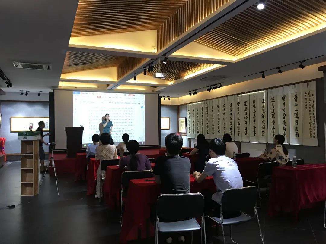 宣講會(huì)再現(xiàn) -企業(yè)適崗培訓(xùn) 提升職業(yè)技能